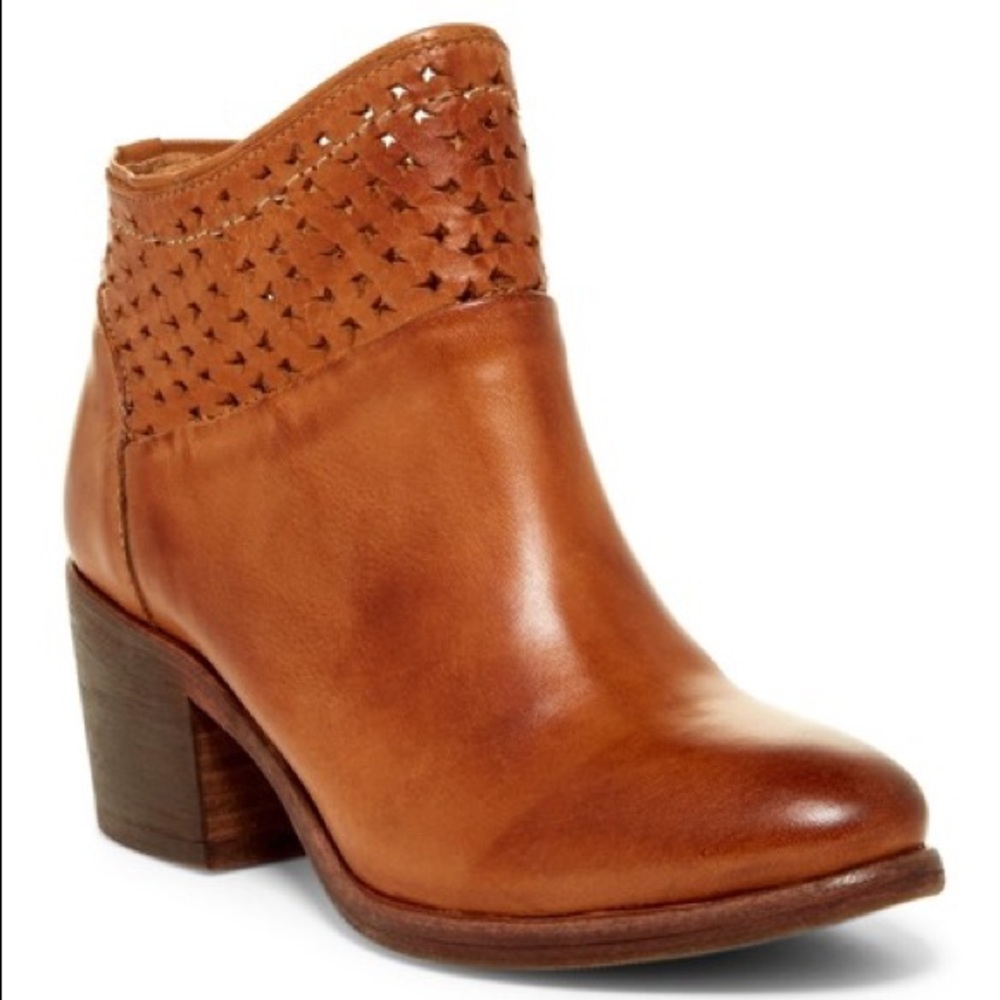 Kelsi Dagger Glenwood Boots